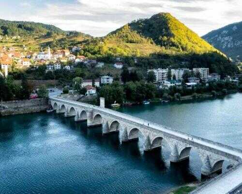 2025/04/images/tour_1893/visegrad-most-drina-large.jpg